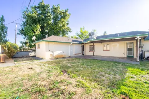 1202 S School St, Lodi, CA 95240 photo 29