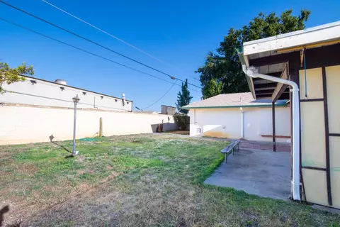 1202 S School St, Lodi, CA 95240 photo 30