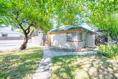 1202 S School St, Lodi, CA 95240 photo 4