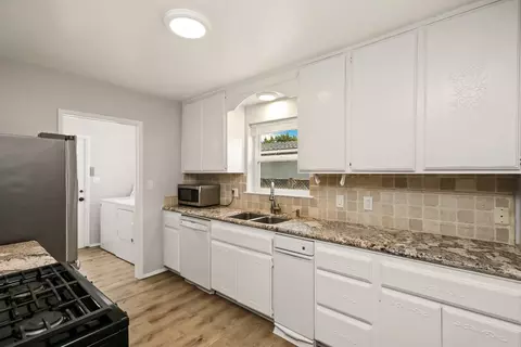 367 N Waverly, Orange, CA 92866 photo 20