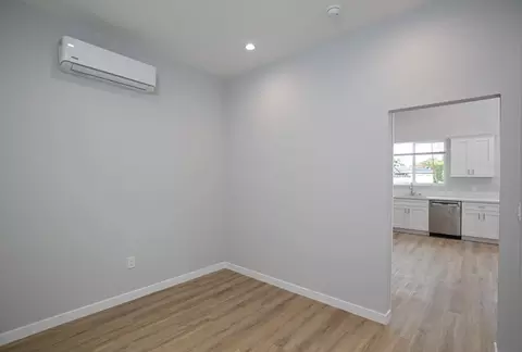 367 N Waverly, Orange, CA 92866 photo 33
