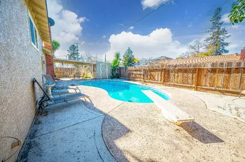 Exterior - 2165 Xavier Ave, Turlock, CA 95382 photo 10 of 10