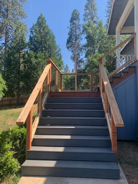 20576 Snooks Ln, Pine Grove, CA 95665 photo 3