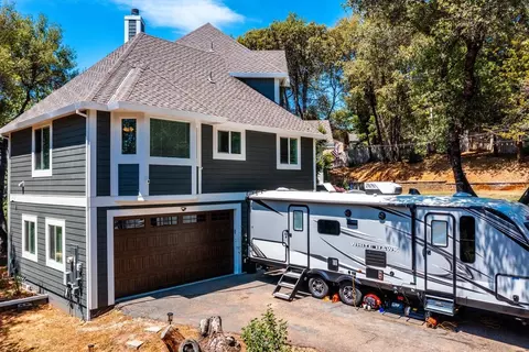 13701 W View Dr, Sutter Creek, CA 95685 photo 5