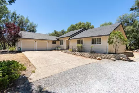 4043 Luneman Rd, Placerville, CA 95667 photo 2