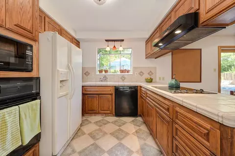 6255 Rampart Dr, Carmichael, CA 95608 photo 13