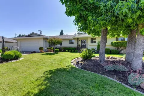 4806 Oakfield Cir, Carmichael, CA 95608 photo 3