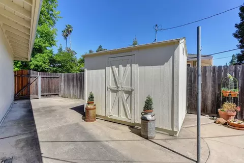 4806 Oakfield Cir, Carmichael, CA 95608 photo 41