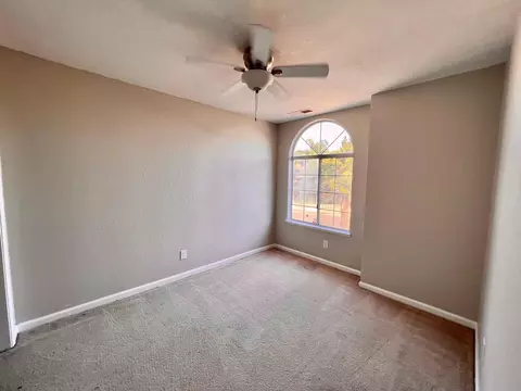 940 Collegeview Dr, Turlock, CA 95382 photo 18