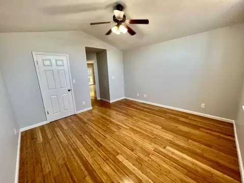 940 Collegeview Dr, Turlock, CA 95382 photo 12