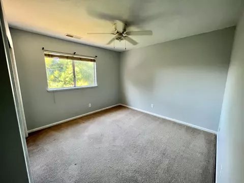940 Collegeview Dr, Turlock, CA 95382 photo 20