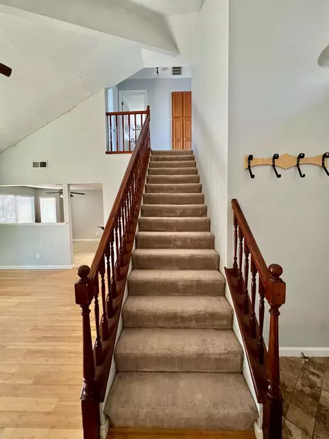 940 Collegeview Dr, Turlock, CA 95382 photo 16