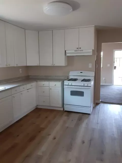 316 S Veach Ave, Manteca, CA 95337 photo 5