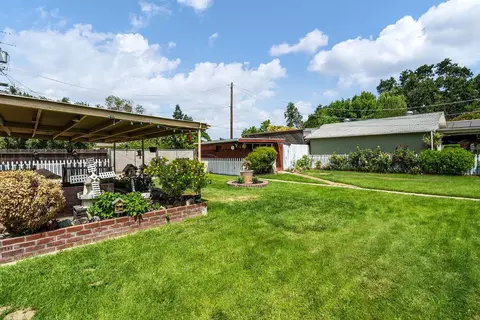 209 Oakshire Ave, Modesto, CA 95354 photo 32