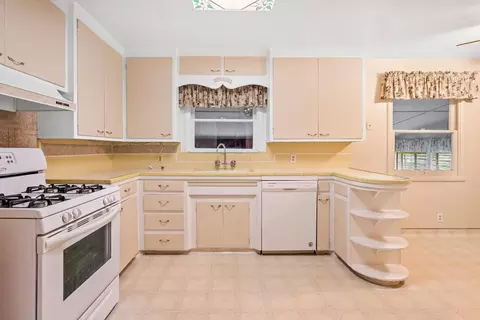 209 Oakshire Ave, Modesto, CA 95354 photo 14
