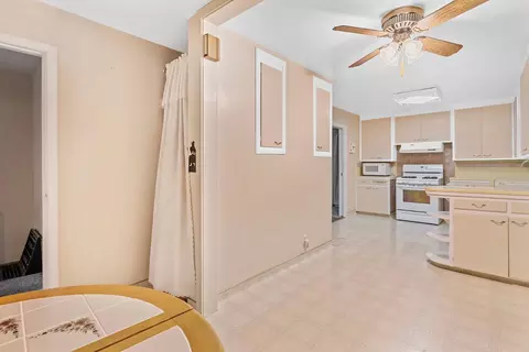 209 Oakshire Ave, Modesto, CA 95354 photo 21