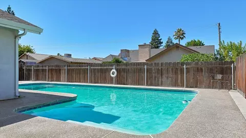 865 Berea Dr, Turlock, CA 95382 photo 28