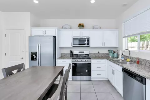 188 Sullivan Dr, Merced, CA 95348 photo 5