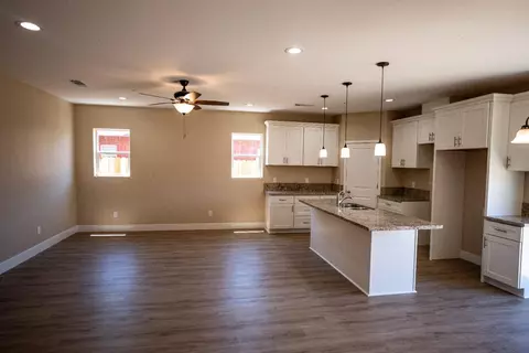2629 Mckee Rd, Merced, CA 95340 photo 9