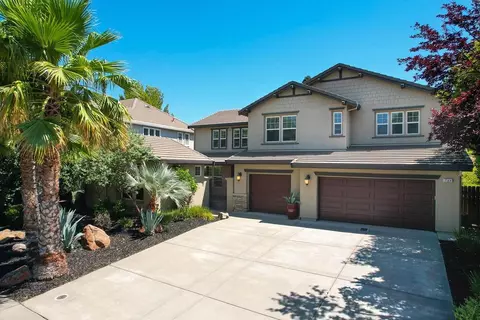 2564 Tradewinds Dr, Roseville, CA 95747