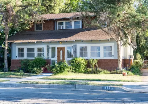 Exterior - 1726 E Blossom St, Dos Palos, CA 93620 photo 3 of 12