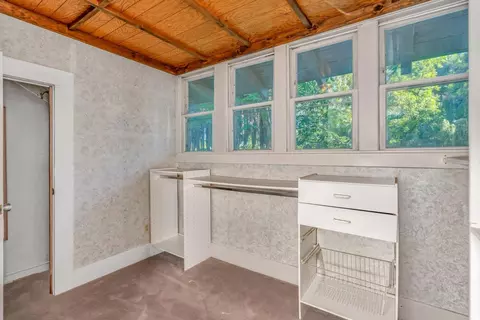 Bath - 1726 E Blossom St, Dos Palos, CA 93620 photo 3 of 6