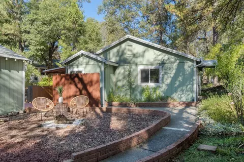 2804 Tunnel St, Placerville, CA 95667 photo 2
