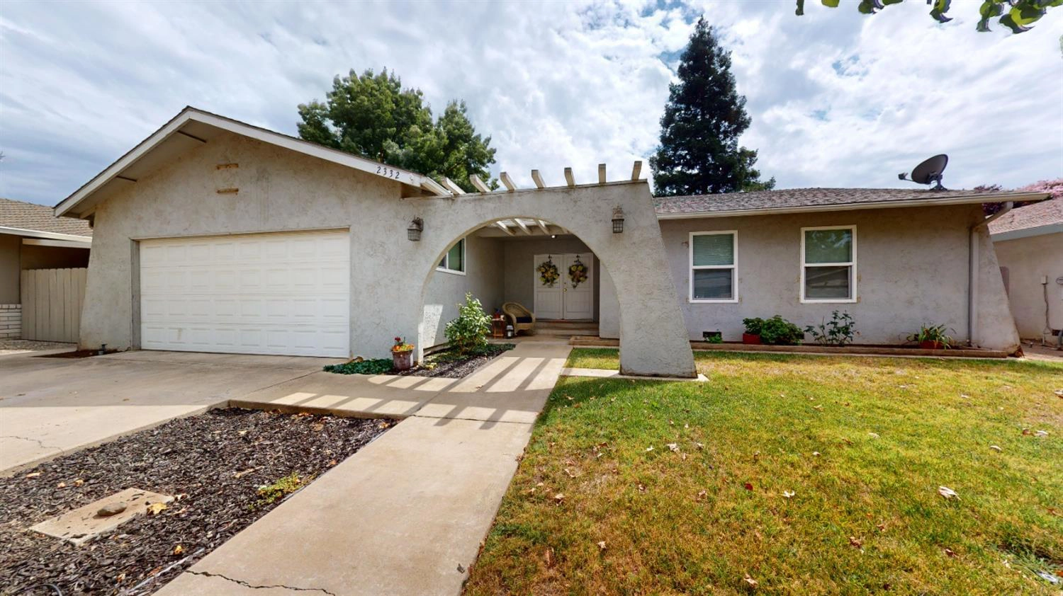 2332 Brockway Dr  
