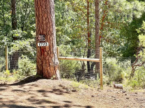 17113 Lake Vera Purdon Rd, Nevada City, CA 95959