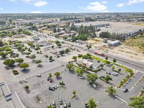 2175 W Main St, Turlock, CA 95380 photo 25