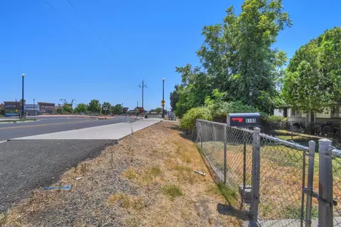 5100 Chestnut, Olivehurst, CA 95961 photo 31