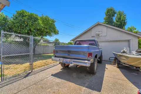 5100 Chestnut, Olivehurst, CA 95961 photo 27