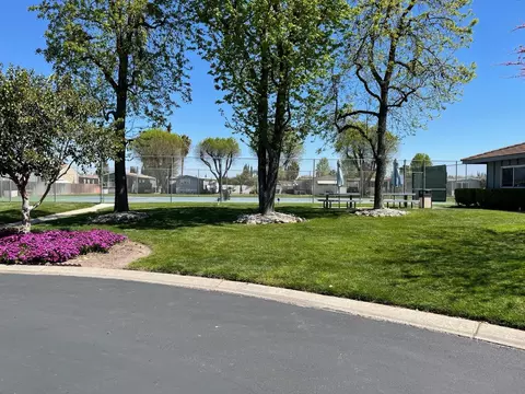 97 Schooner Ln, Modesto, CA 95356 photo 41