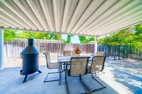 90 Howell Ave, Red Bluff, CA 96080 photo 21