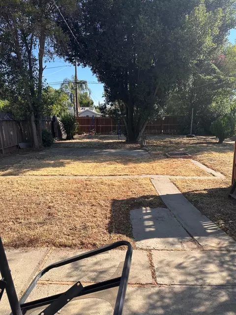 1435 W 10th St, Merced, CA 95341 photo 13