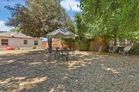 1224 Melrose Ave, Modesto, CA 95350 photo 32