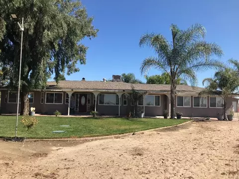 19134 Fourth Ave, Stevinson, CA 95374 photo 2