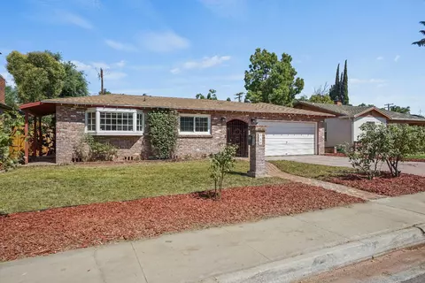 340 Covena Ave, Modesto, CA 95354 photo 2