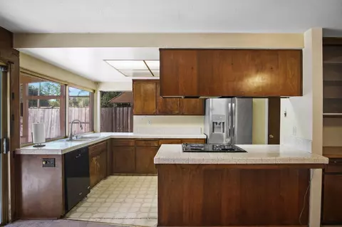 1848 Hunt Ave, Modesto, CA 95350 photo 12