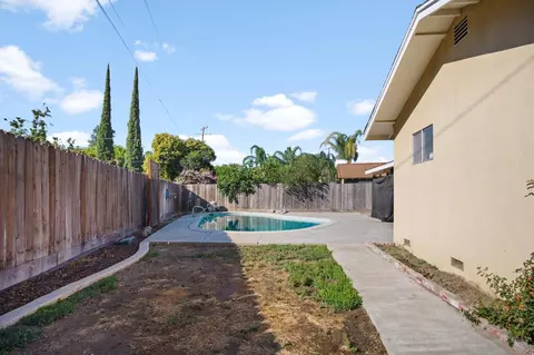 1848 Hunt Ave, Modesto, CA 95350 photo 23