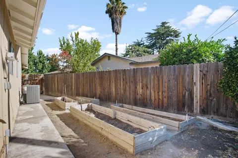 1848 Hunt Ave, Modesto, CA 95350 photo 22