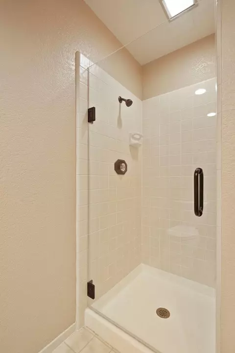 1142 Rivergate Dr #7, Lodi, CA 95240 photo 30