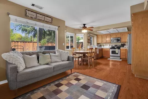 939 Williams, Tracy, CA 95376 photo 13