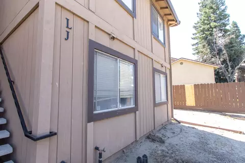 455 Cherry Ln #J, Manteca, CA 95337 photo 1
