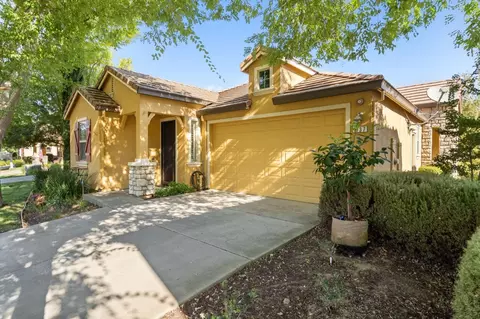1737 Marseille Ln, Roseville, CA 95747