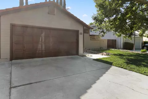 2304 Spring Water Dr, Modesto, CA 95355 photo 3
