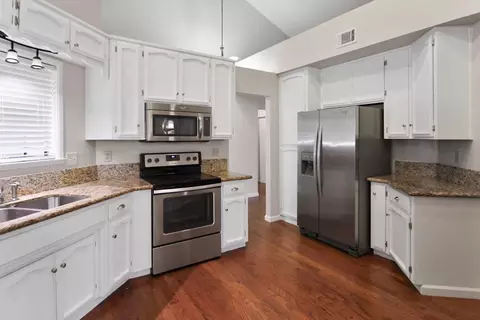 2304 Spring Water Dr, Modesto, CA 95355 photo 10