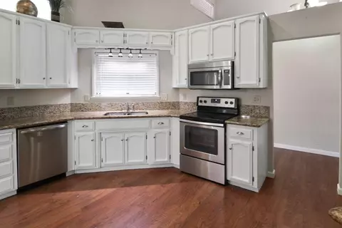 2304 Spring Water Dr, Modesto, CA 95355 photo 9