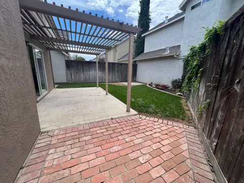 2113 Hearthstone Ln, Modesto, CA 95355 photo 15