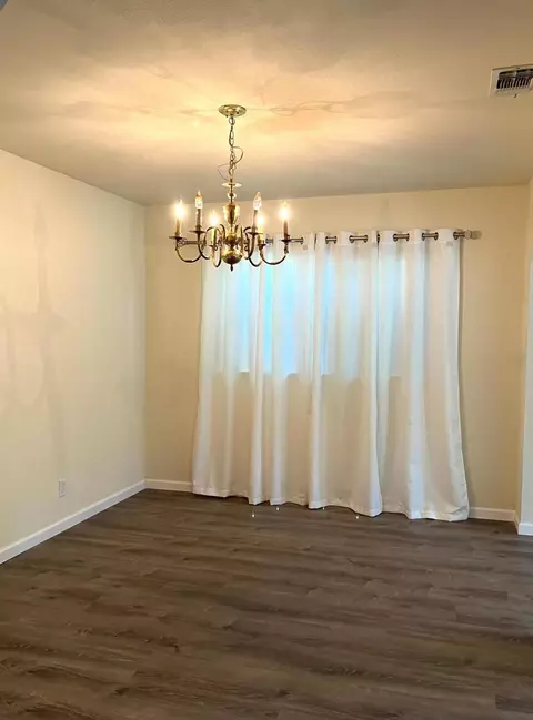 5900 Camray Cir, Carmichael, CA 95608 photo 9
